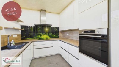 FREISTEHENDES WOHNHAUS MIT ÜBERDACHTEM BALKON UND SICHT INS GRÜNE IN FREUDENBURG!
