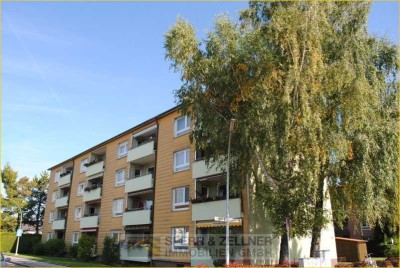 Perfekter Schnitt, niedrige Erbpacht - Gemütliche 3-Zimmer-Wohnung in ruhiger Lage mit Sonnenbalkon