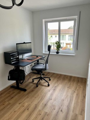 Attraktives und neuwertiges 4-Zimmer-Reihenendhaus mit geh. Innenausstattung und EBK