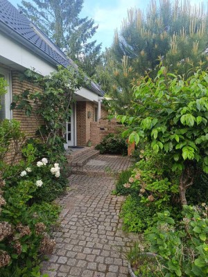 Gepflegtes und freistehendes 5-Zimmer-Einfamilienhaus mit EBK in Löhnhorst Schwanewede