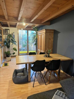 Exklusives und modernisiertes 4-Zimmer-Haus mit Einbauküche in Tübingen