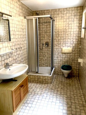 Individuelle Altbauwohnung 
Obere Straße 2, 72766 Reutlingen
