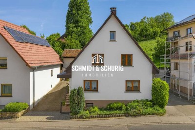 Einfamilienhaus mit großem Grundstück zur individuellen Gestaltung