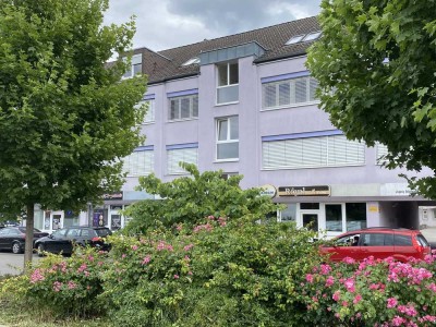 Attraktive Kapitalanlage! Vermietete DG mit mehreren TG-Stellplätzen  in zentraler Lage von Oppau.