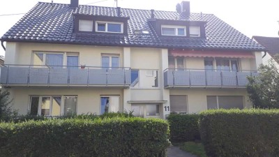 Nette 3-Zimmer-Dachgeschoss-Wohnung mit EBK in Fellbach