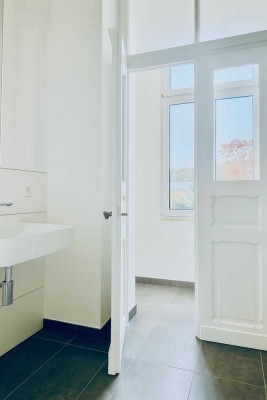 Stilvoll sanierte 2-Zimmerwohnung mit imposanter Deckenhöhe und Kreuzgratgewölbedecke