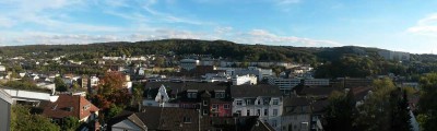 Freundliche 2-Zimmer-DG-Wohnung mit Blick über Wuppertal