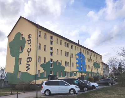 Große Familien-Wohnung mit Balkon und 2 Bädern