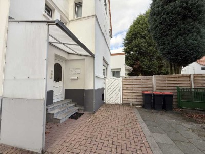 Erdgeschosswohnung mit Garten und Terrasse