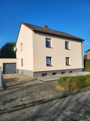 3 Zimmer Wohnung,warmer Wintergarten, sehr große Terrasse