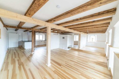 Große helle 2.5-Zimmer-Wohnung mit Terrasse in Herrischried