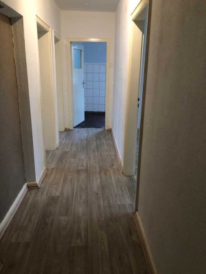 3,5-Zimmer Wohnung im 1. OG in Oberhausen-Osterfeld-West