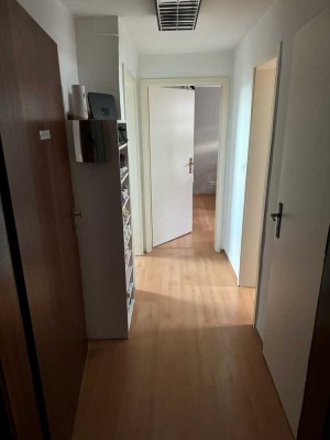 Schöne 3-Zimmer-DG-Wohnung in Offenbach am Main