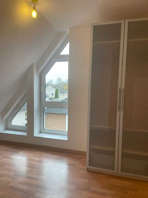 Dachgeschosswohnung mit Stellplatz in Paderborn Wewer