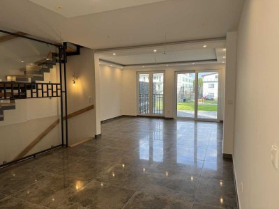 RMH in Offenbach a.M (Bieber) Neubau 5xZimmer  3xBäder+Gäste WC