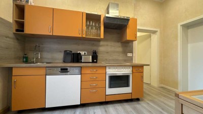 Verkauf mit Potenzial: Vielseitiges Mehrfamilienhaus im Zentrum von Zörbig – Investieren & direkt v