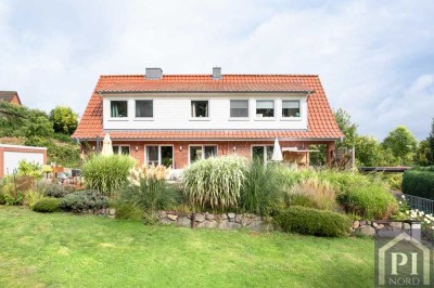 Und am Ende der Straße steht Ihr Haus am See! - Provisionsfrei!