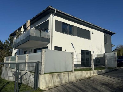 Helle neuwertige Obergeschosswohnung mit tollem Weitblick in Grafrath nähe Ammersee