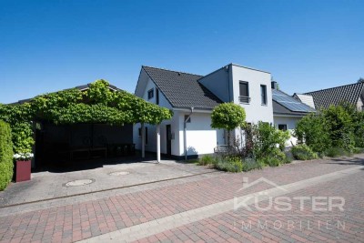KÜSTER IMMOBILIEN präsentiert: Großes 1-2 Familienhaus mit Energieeffizienz A+ (20,94 kWh/(m²*a)