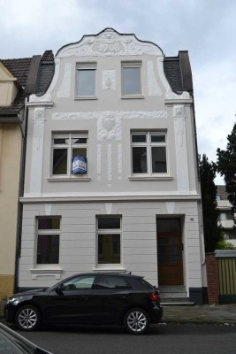 ATTRAKTIVES JUGENDSTILHAUS - BIETERVERFAHREN - FREIE BESICHTIGUNG !