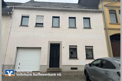 Einfamilienhaus mit viel Platz und gemütlichem Garten