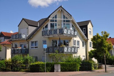 2-ZKB Wohnung mit großer Terrasse, Garage und Stellplatz