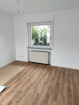 Helle 3-Zimmer Wohnung mit Terrasse in Sulzbach (Taunus)