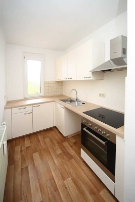 Helle 2-Raumwohnung mit moderner Einbauküche in ruhiger Wohnlage