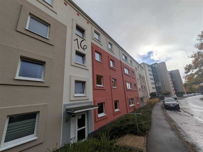 Am Wehberg: Modernisierte 3-Zimmerwohnung mit Balkon