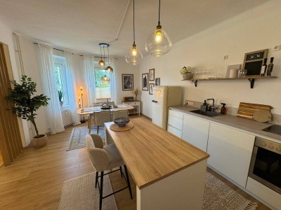 Altbau &amp; Moderne, Stadtkern &amp; Gartenidylle
