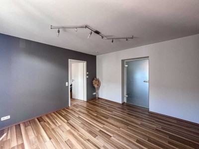 Schöne 2-Zimmer-Wohnung mit großem Balkon und Einbauküche in Herzogenrath / Merkstein