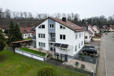 Perfekte Symbiose aus Wohnkomfort und Investment - Gepflegtes Mehrfamilienhaus in Sigmaringendorf