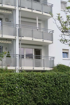 Schöne, geräumige 1 - Zimmer Wohnung in Landshut, mit Balkon, in ruhiger, zentraler Lage