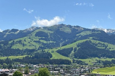 Blick auf den Gaisberg!Sonnige Maisonette-Wohnung mit 140m² - Sofortbezug