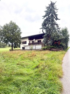 Landleben mit Charme, Haus mit Herz und Entwicklungschance - idyllische Lage, ebenerdiger Zugang