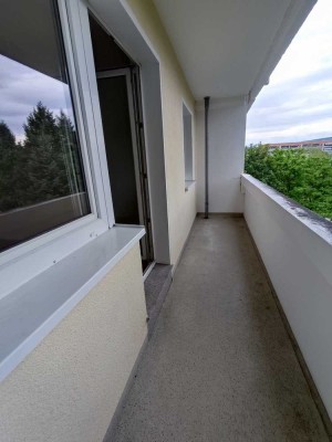 "Kleine, gemütliche 2-Zimmer-Wohnung mit Balkon"
