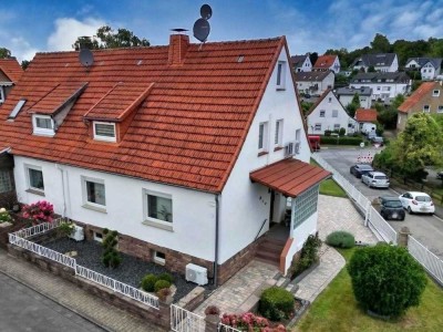 Sehr gepflegte Doppelhaushälfte im ländlichen Herstelle