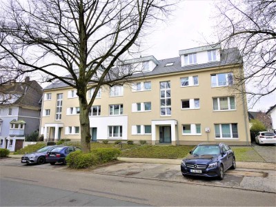 Gute Energiewerte I Kernsaniert | Parkett I Balkon I inkl. hochwertiger Einbauküche