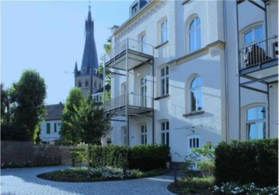 Luxus Altbauwohnung in ruhiger Lage Altstadt Düsseldorf