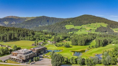 Freizeitwohnsitz-Chalet in Toplage am Golfplatz