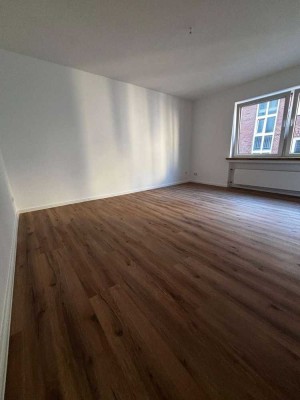 Moderne 1-Zimmer Wohnung im Kreuzviertel - Erstbezug nach Sanierung!