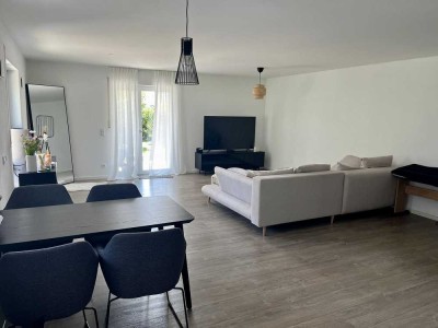 Sehr großzügige 2-Zi.-WHG mit Küche/Badmöbel u. Garten, IN-Etting, wenige Minuten zu Audi