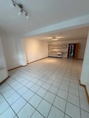 Gemütliche 1-Zimmer Souterrain-Wohnung
