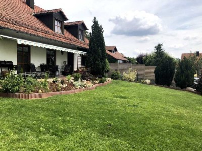 Liebevoll gepflegtes Einfamilienhaus mit Aussicht auf die Landschaft