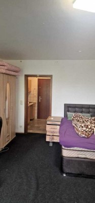 Einladende 1-Zimmer-Wohnung mit Balkon und Aufzug in der begehrten Innenstadt von Heiligenhaus