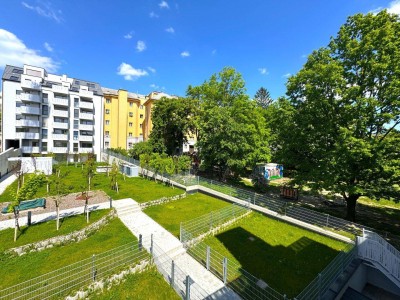 IDYLLE TRIFFT STADTLEBEN – FREIFLÄCHEN - LUFTWÄRMEPUMPE – KELLER – GARAGE – U-BAHN!