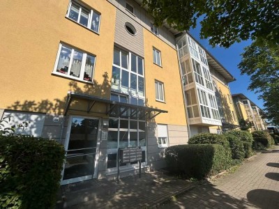 ETW mit Balkon und Wintergarten im Wohnpark Klotzsche zu verkaufen