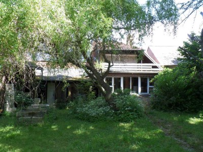 *** Reserviert*** Sanierungsobjekt mit viel Platz auf großem Grundstück