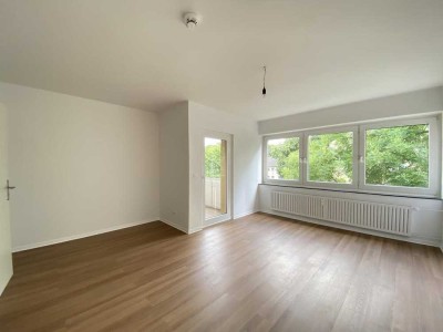 Ihr neues Zuhause: Sonnige Wohnung mit Balkon und Blick ins Grüne
