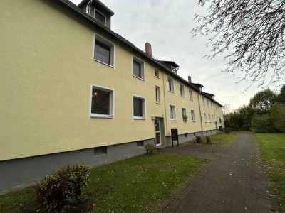 Schön & am Stadtrand - frisch renoviert ist jede Wand!